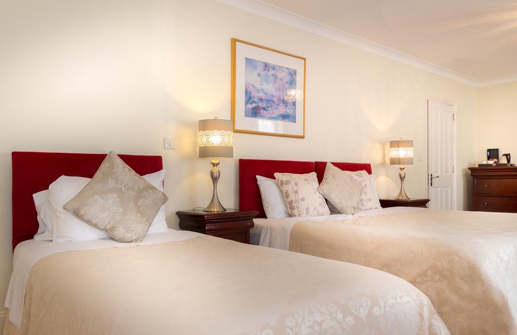 Villiers Lodge Surbiton Eksteriør billede