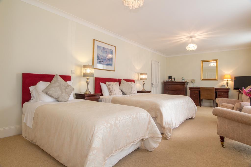 Villiers Lodge Surbiton Eksteriør billede